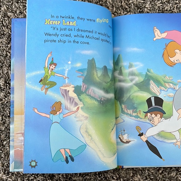 Disney Children’s book. Peter Pan. 6x9 inch hard cover book. - Picture 3 of 3